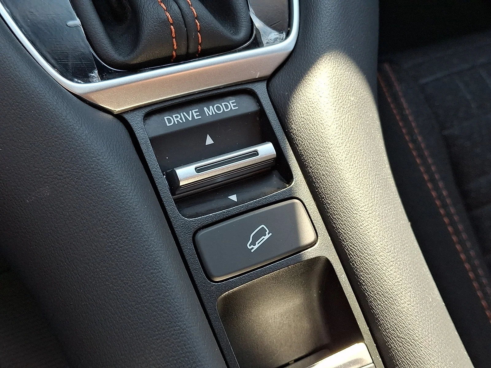 2025 Honda HR-V Sport - Photo 23