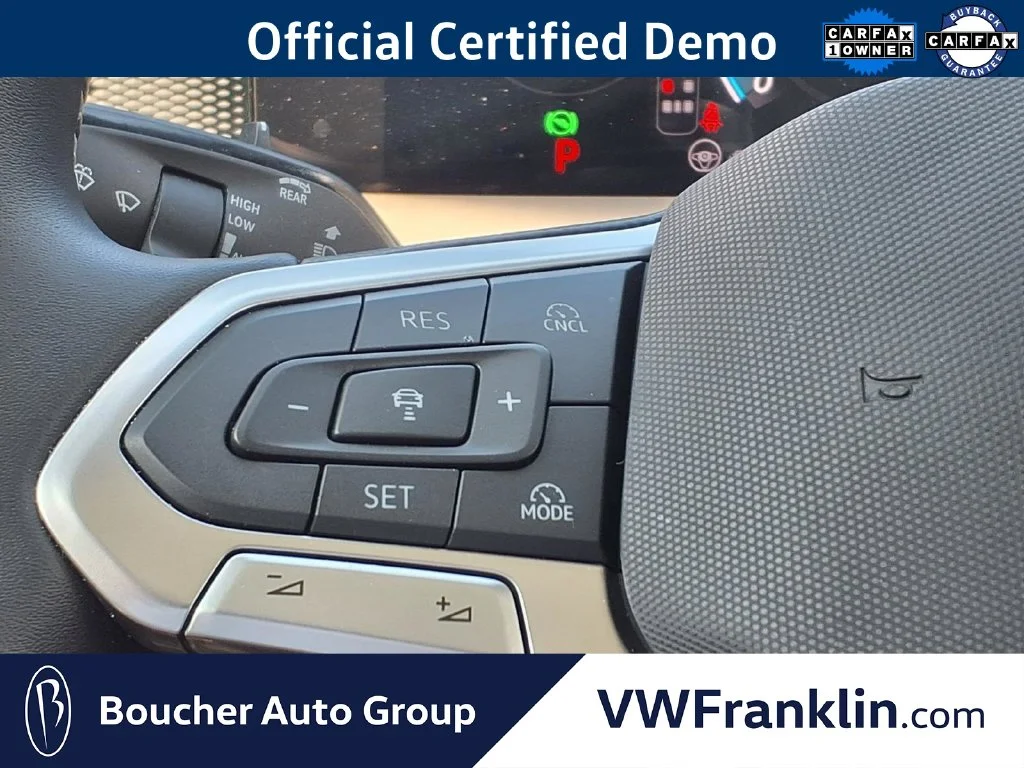 Certified Used 2026 Platinum Gray Volkswagen SE image 19
