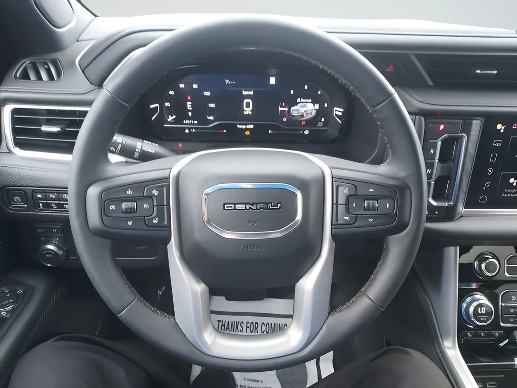 Used 2023 Silver GMC Denali image 10