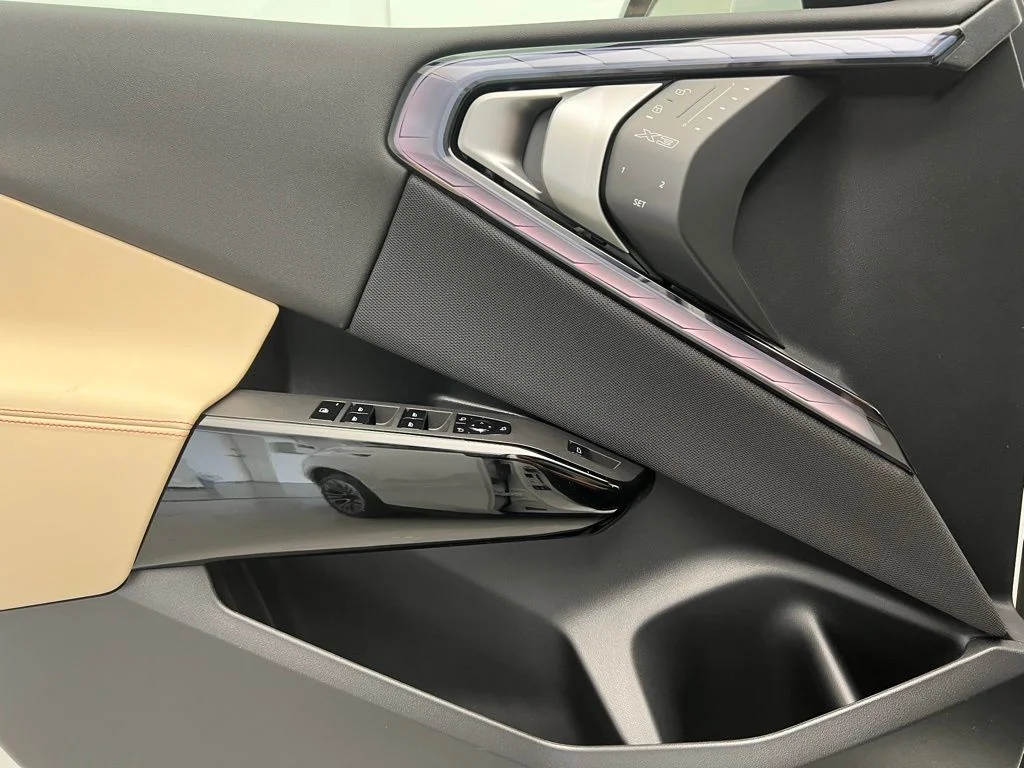 2026 BMW X3 30 - Photo 19