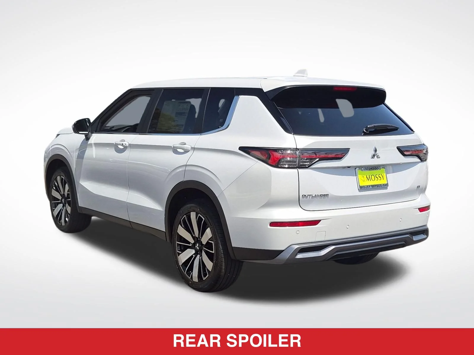 New 2026 White Mitsubishi SE image 9