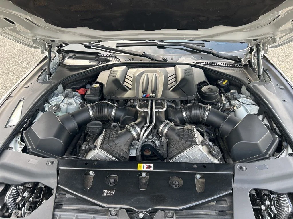 Used 2017 White BMW Competition image 25