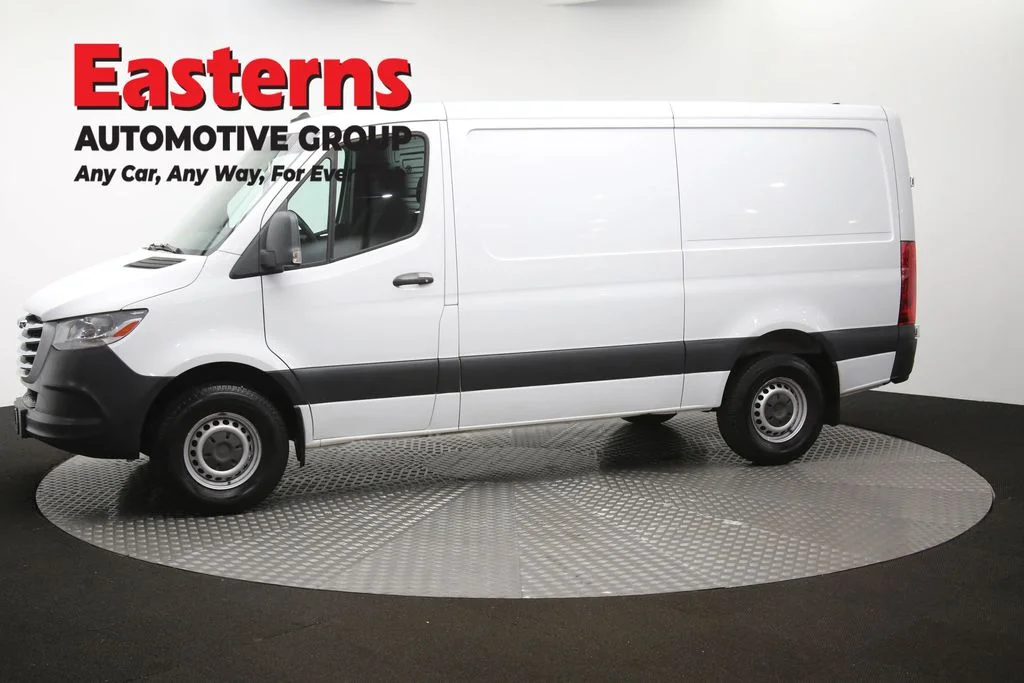 Used 2019 White Freightliner Base image 53