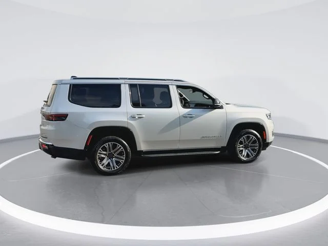 Used 2024 Silver Jeep Series II image 9