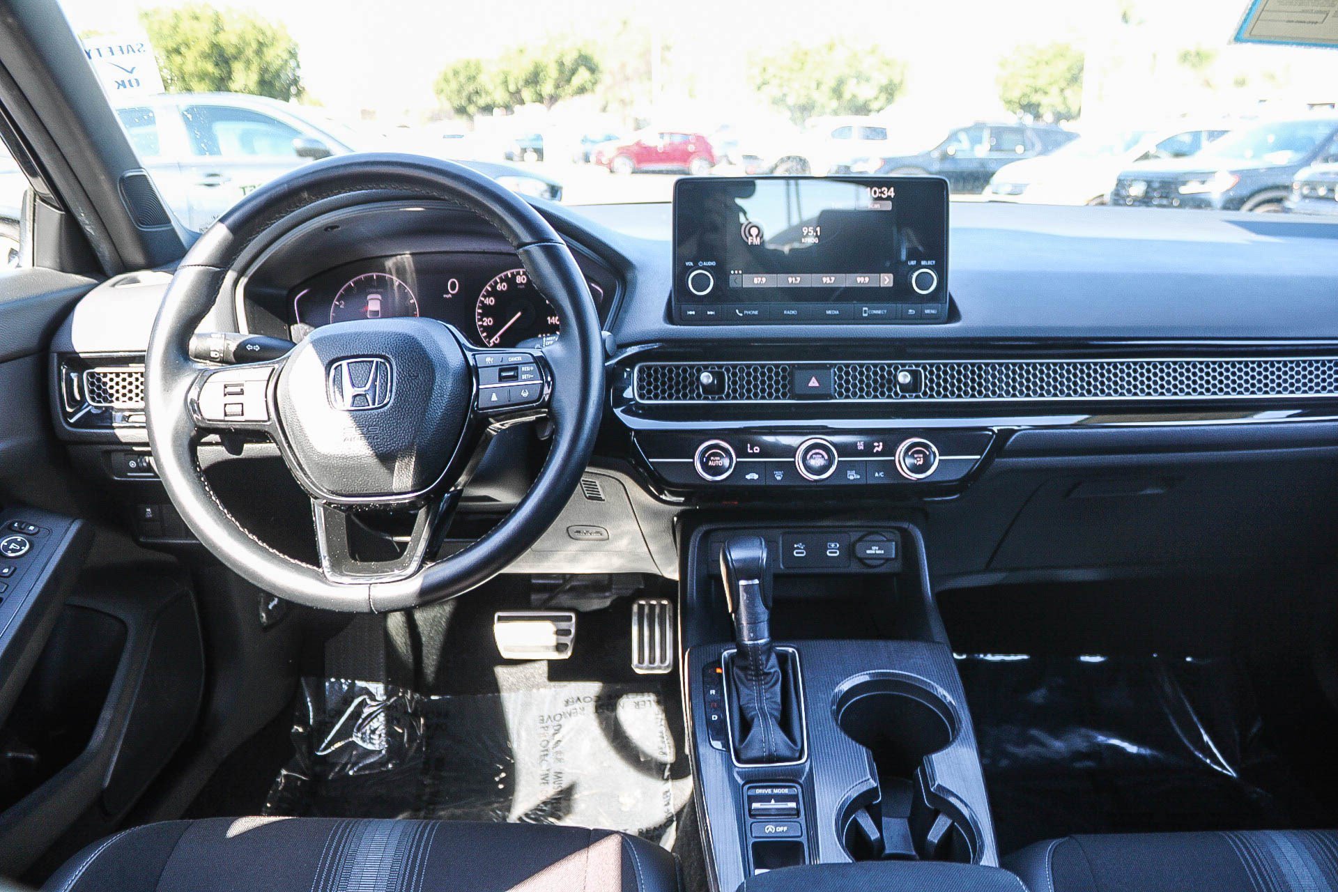 2025 Honda Civic Hatchback Sport - Photo 13