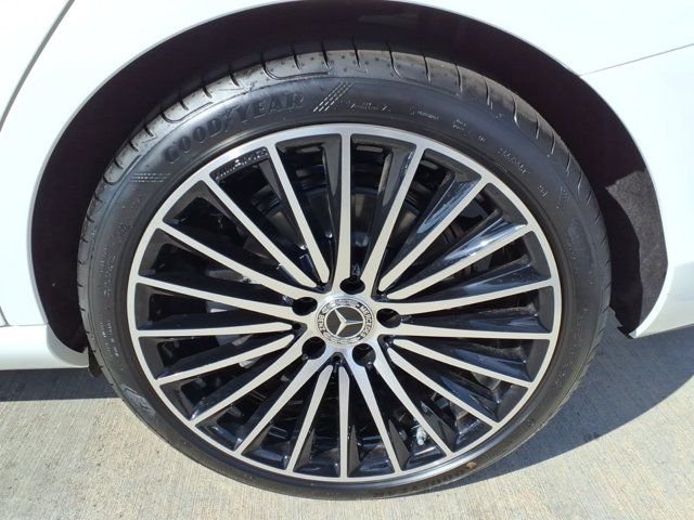New 2026 Polar White Mercedes-Benz C 300 image 24