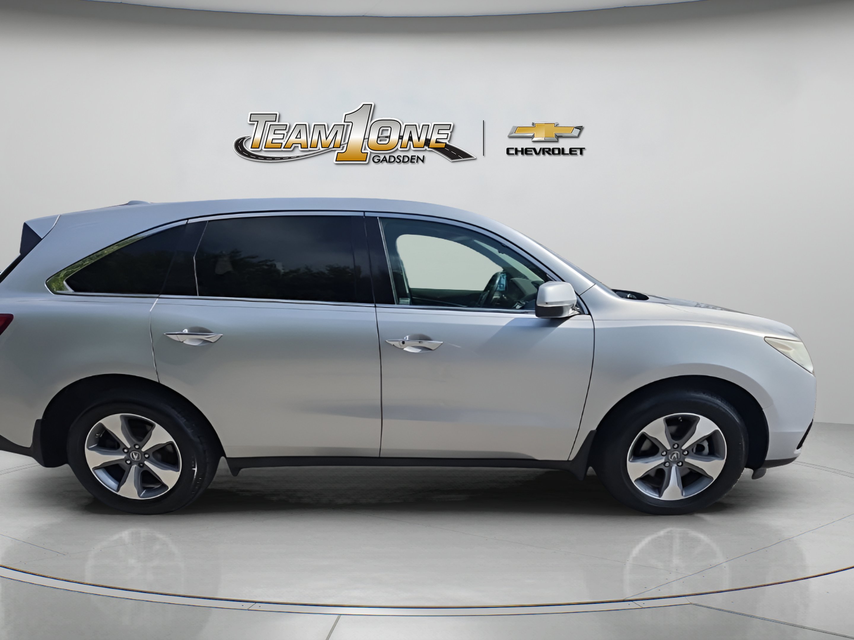 Used 2014 Silver Acura FWD image 8