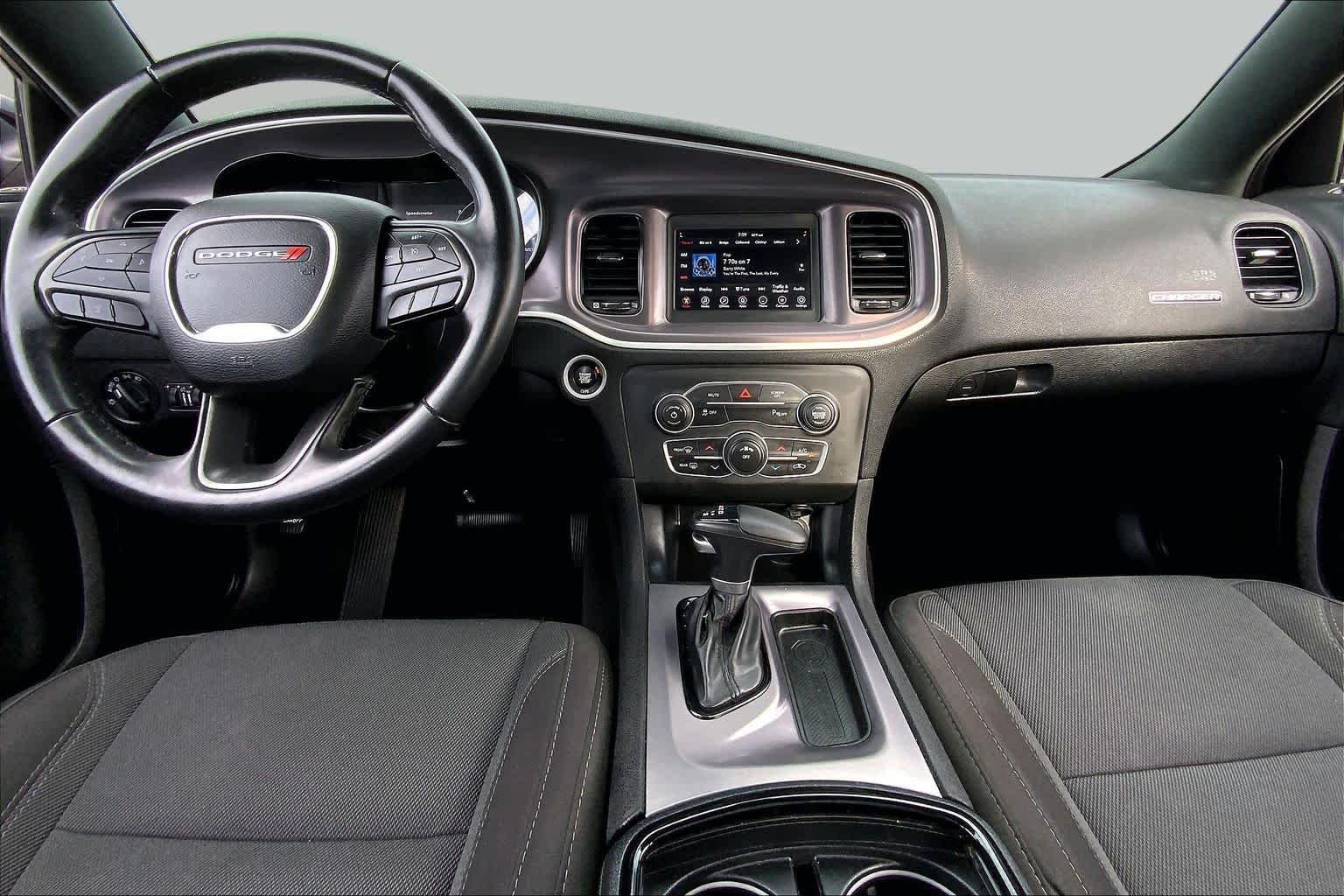 Used 2019 Octane Red Pearlcoat Dodge SXT image 15