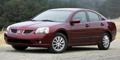 Used 2005 Silver Mitsubishi SE image 1