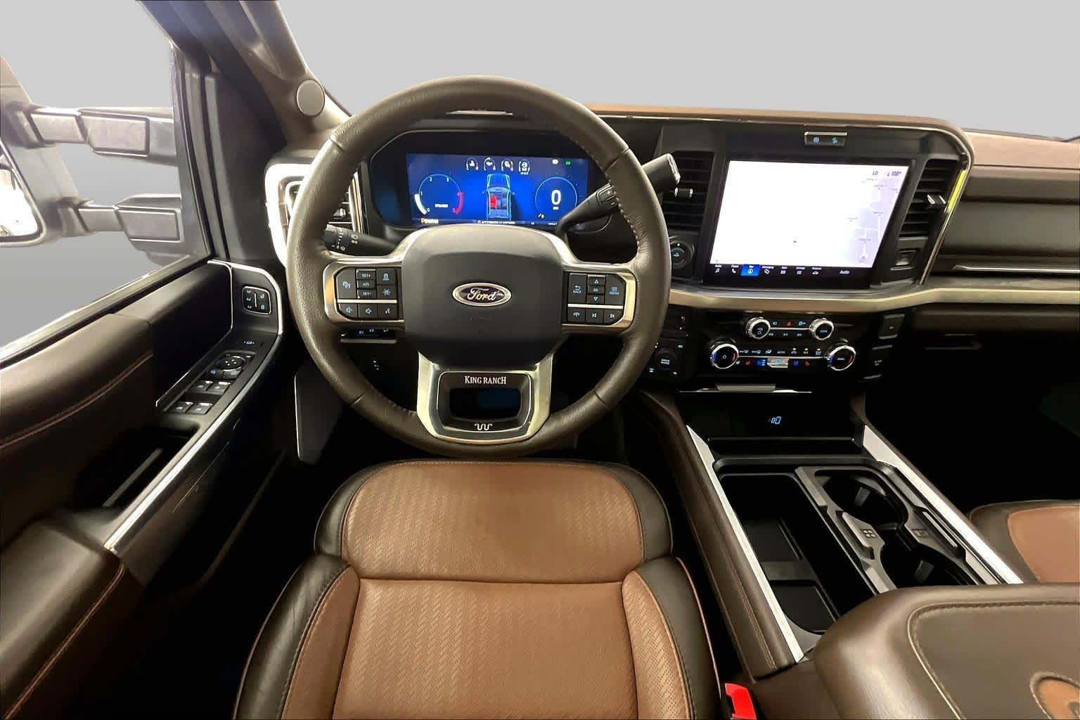 Used 2025 Star White Metallic Tri-Coat/Darkened Bronze Ford King Ranch image 6
