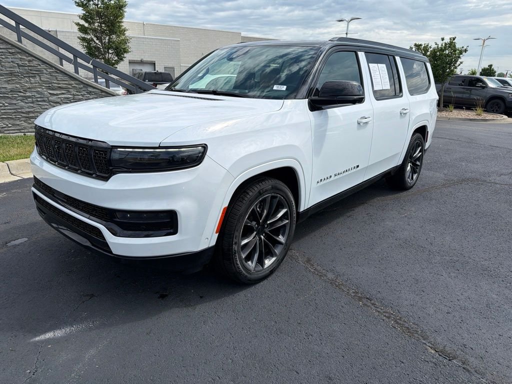 Used 2025 White Jeep Series III image 3