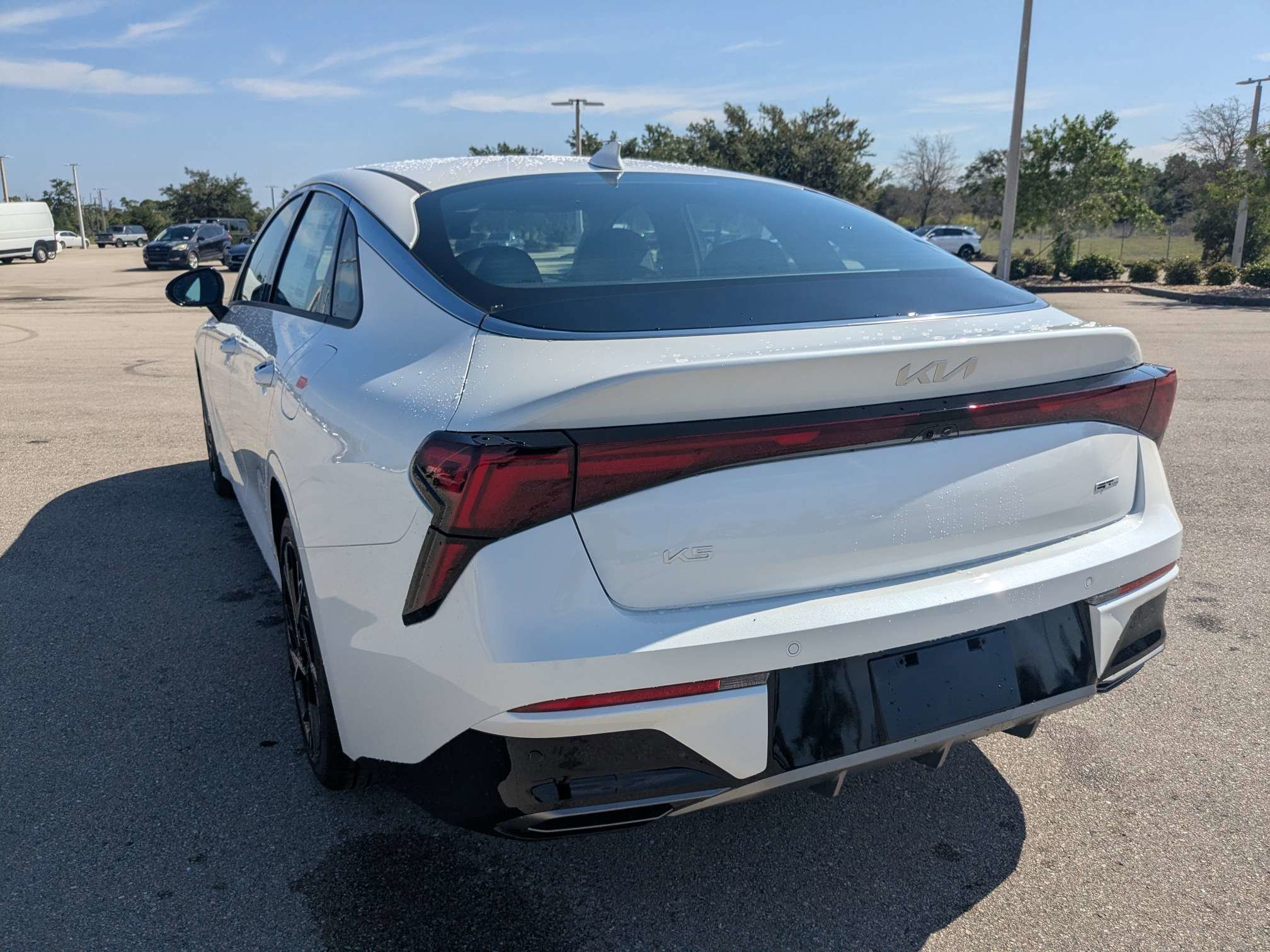 New 2026 Snow White Pearl Kia GT-Line FWD image 7