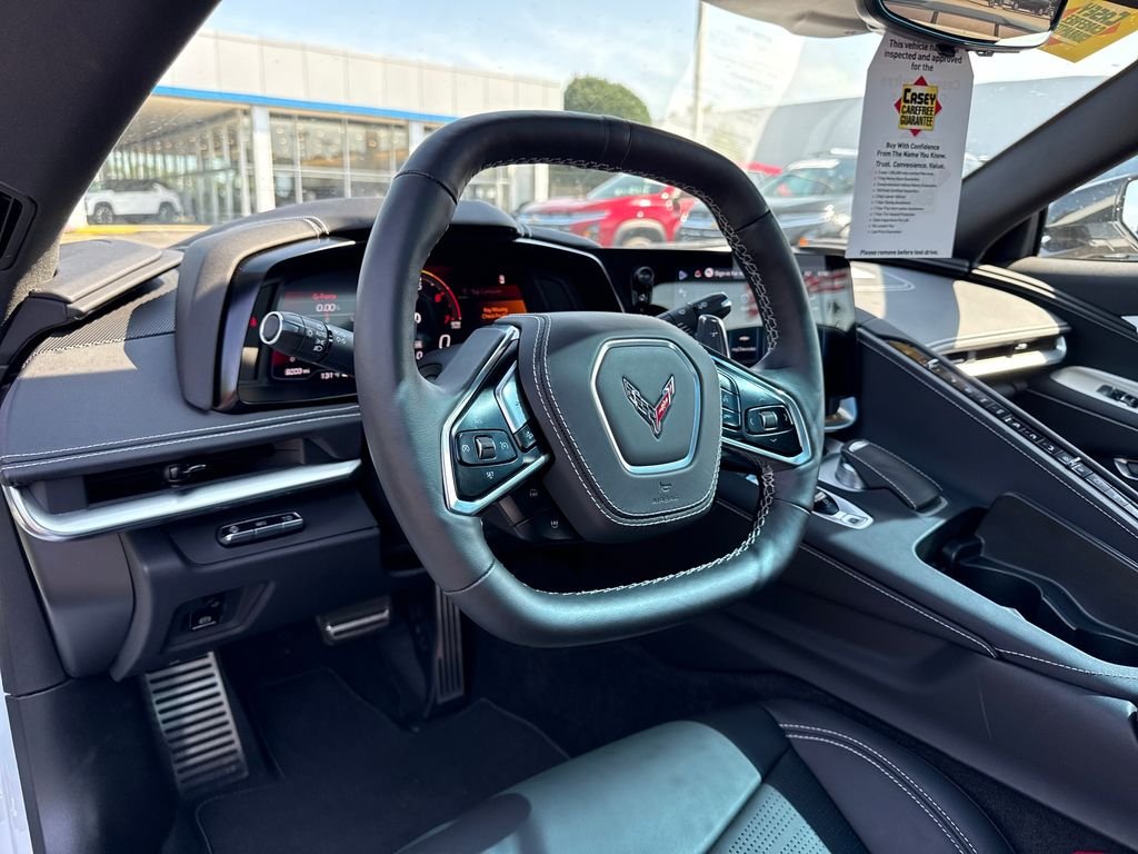 Used 2025 Arctic White Chevrolet Stingray image 12