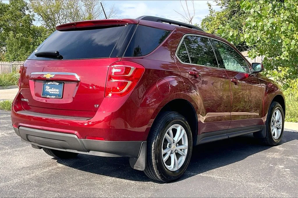 Used 2017 Red Chevrolet LT image 13