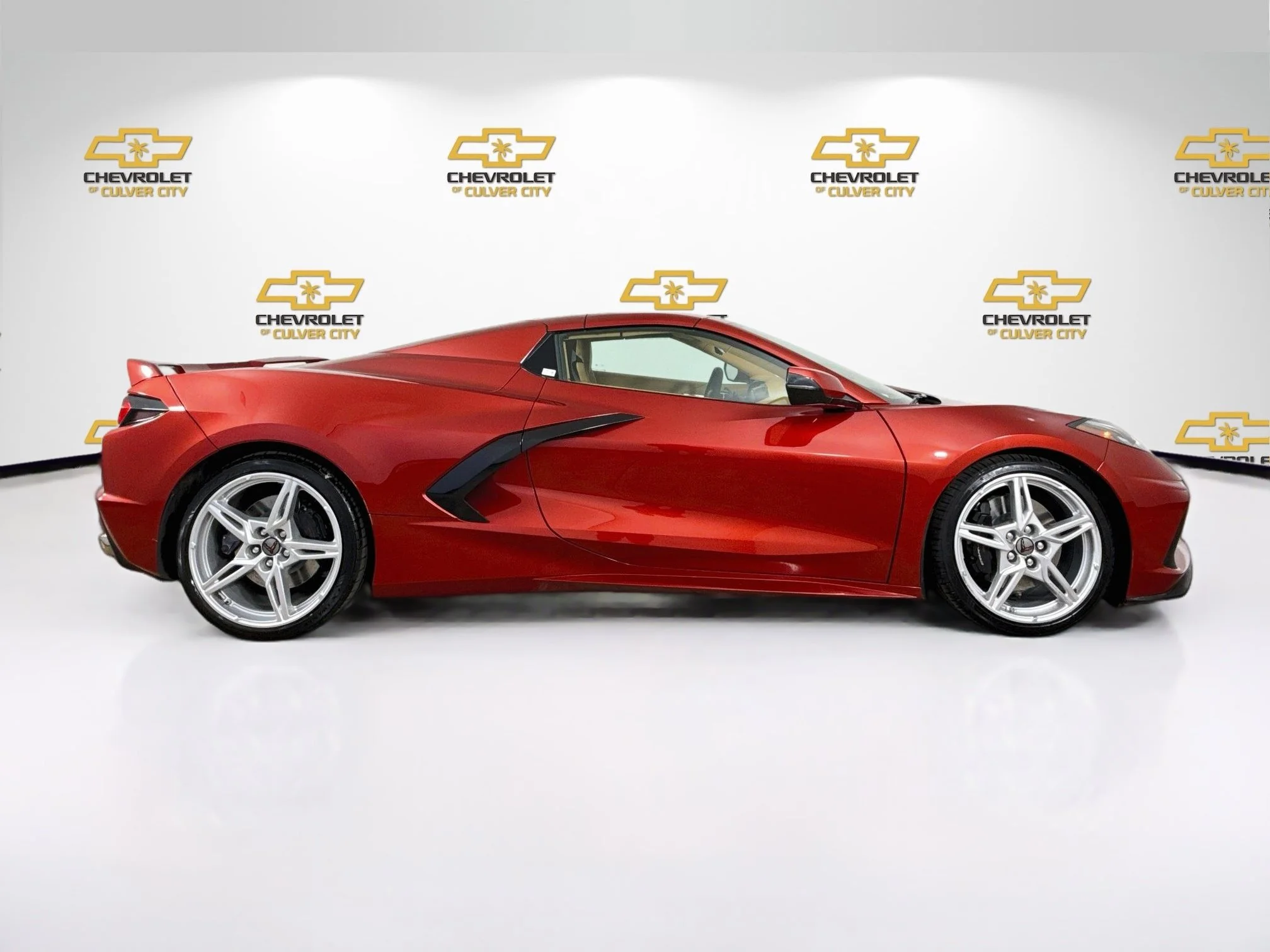 Used 2024 Red Mist Metallic Tintcoat Chevrolet 3LT image 9