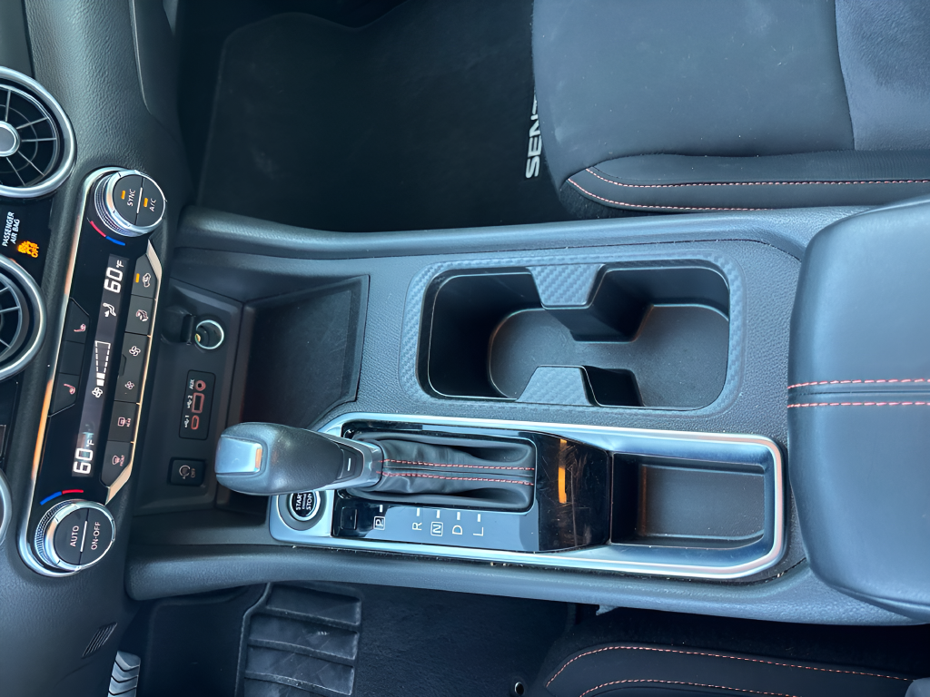 Used 2025 Blue Nissan SR image 19