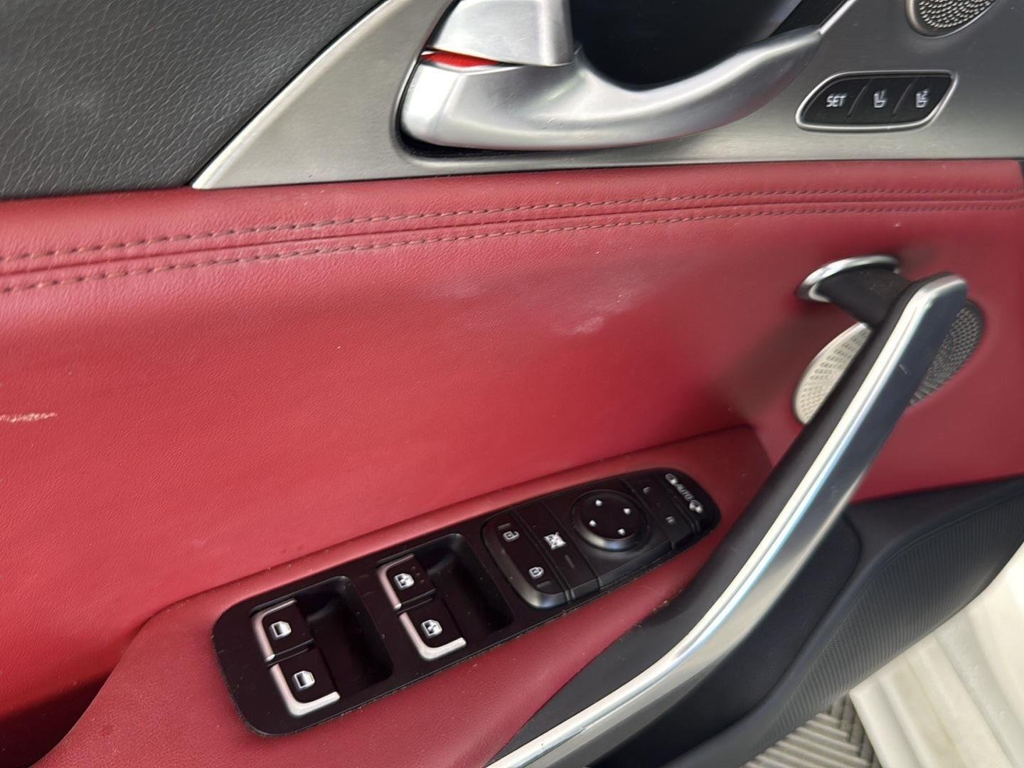 Used 2018 Snow White Pearl Kia GT2 image 10