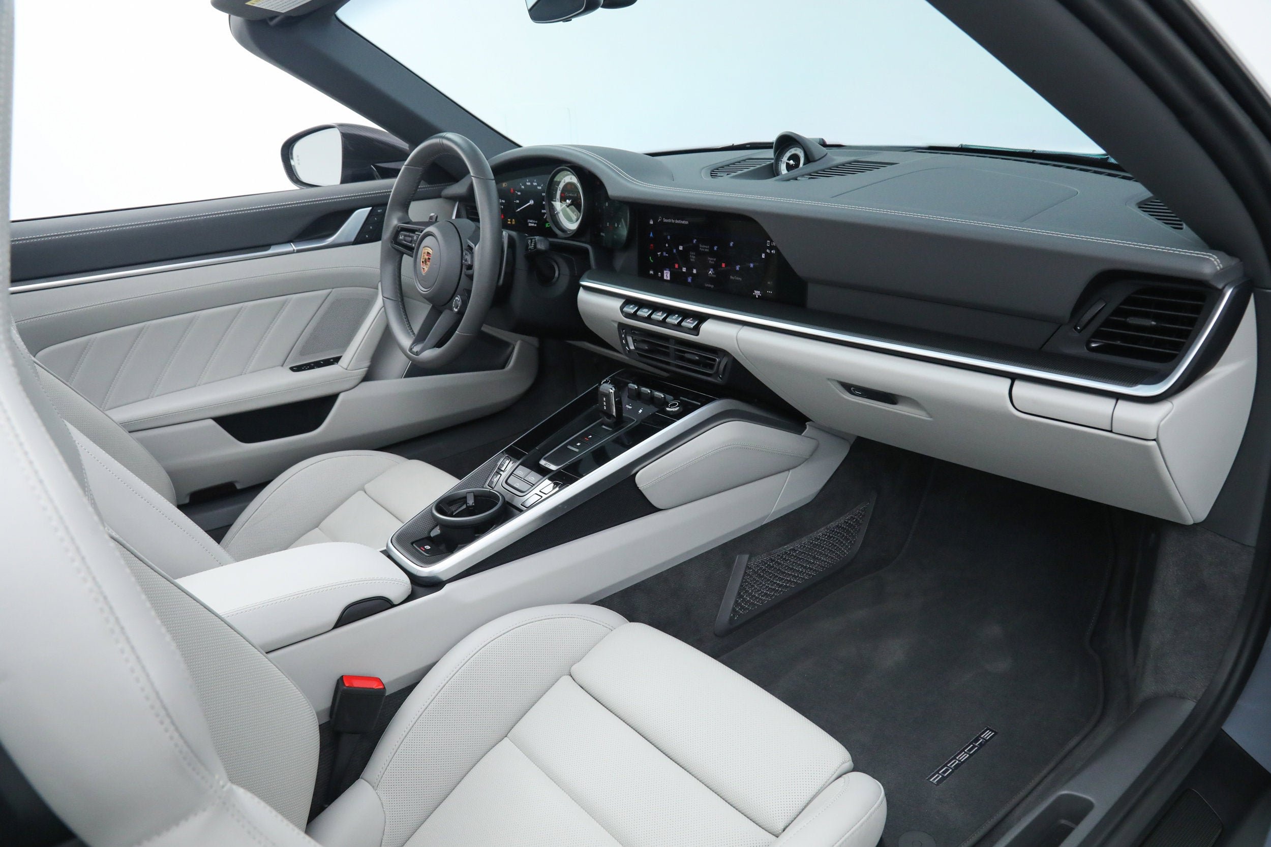 Used 2024 Gray Porsche Turbo S Cabriolet image 18