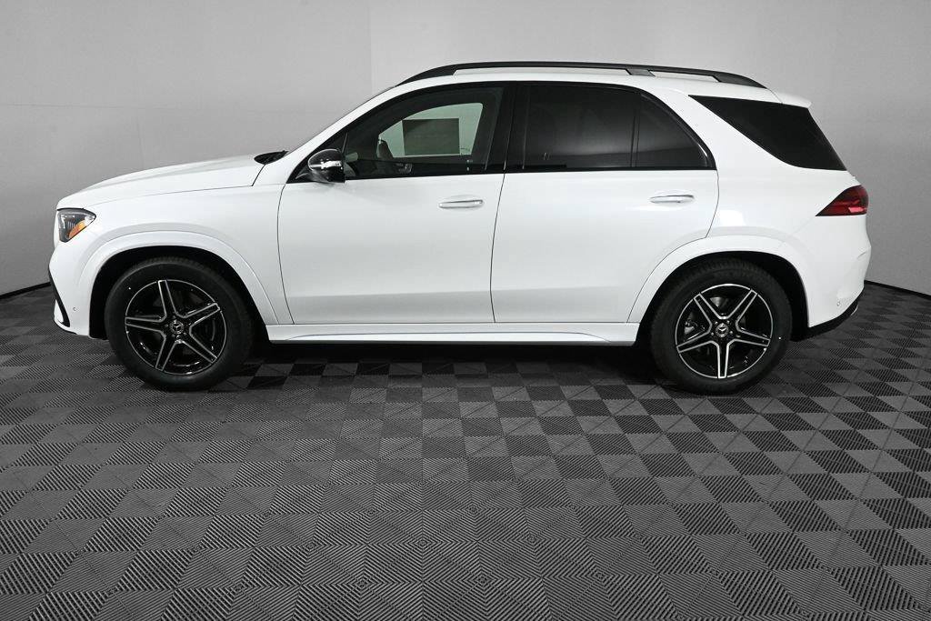 New 2026 MANUFAKTUR Moonlight White Metallic Mercedes-Benz GLE 350 image 42