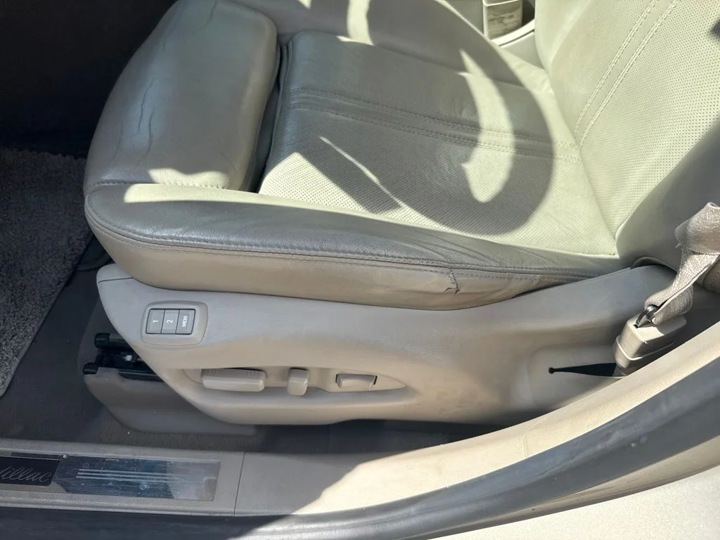 Used 2011 Cadillac SRX Luxury Collection with VIN 3GYFNAEY7BS593572 for sale in McPherson, KS
