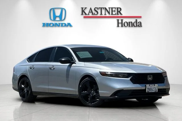 2023 Honda Accord Hybrid Sport-L's photo