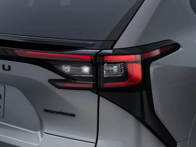 New 2026 SMOKED CARBON Subaru Premium image 12