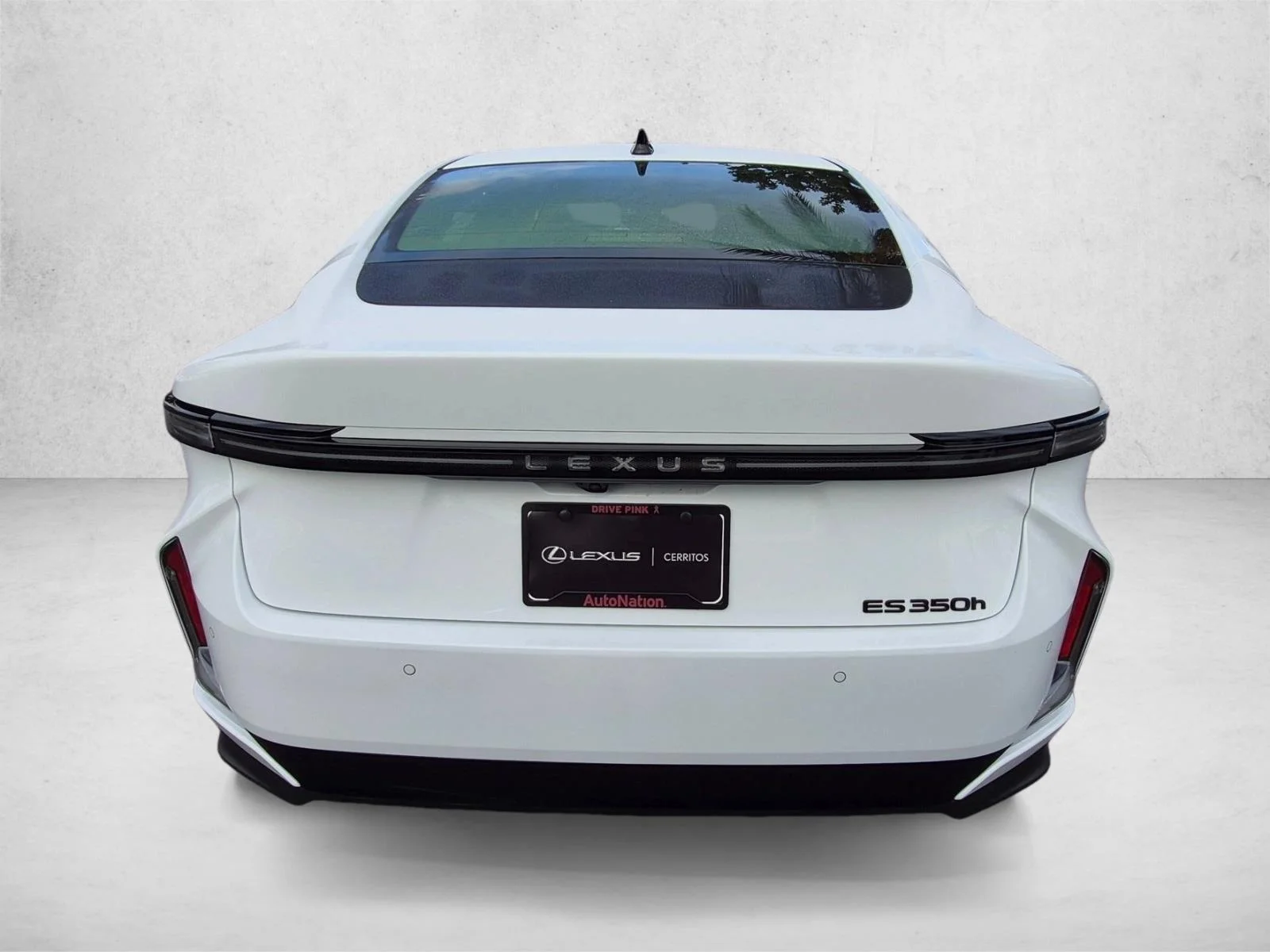 New 2026 Ultra White Lexus ES 350h PREMIUM image 7