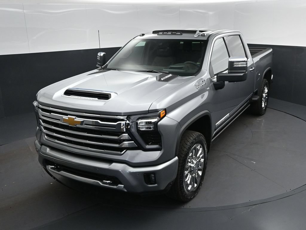New 2026 Sterling Gray Metallic Chevrolet High Country image 31