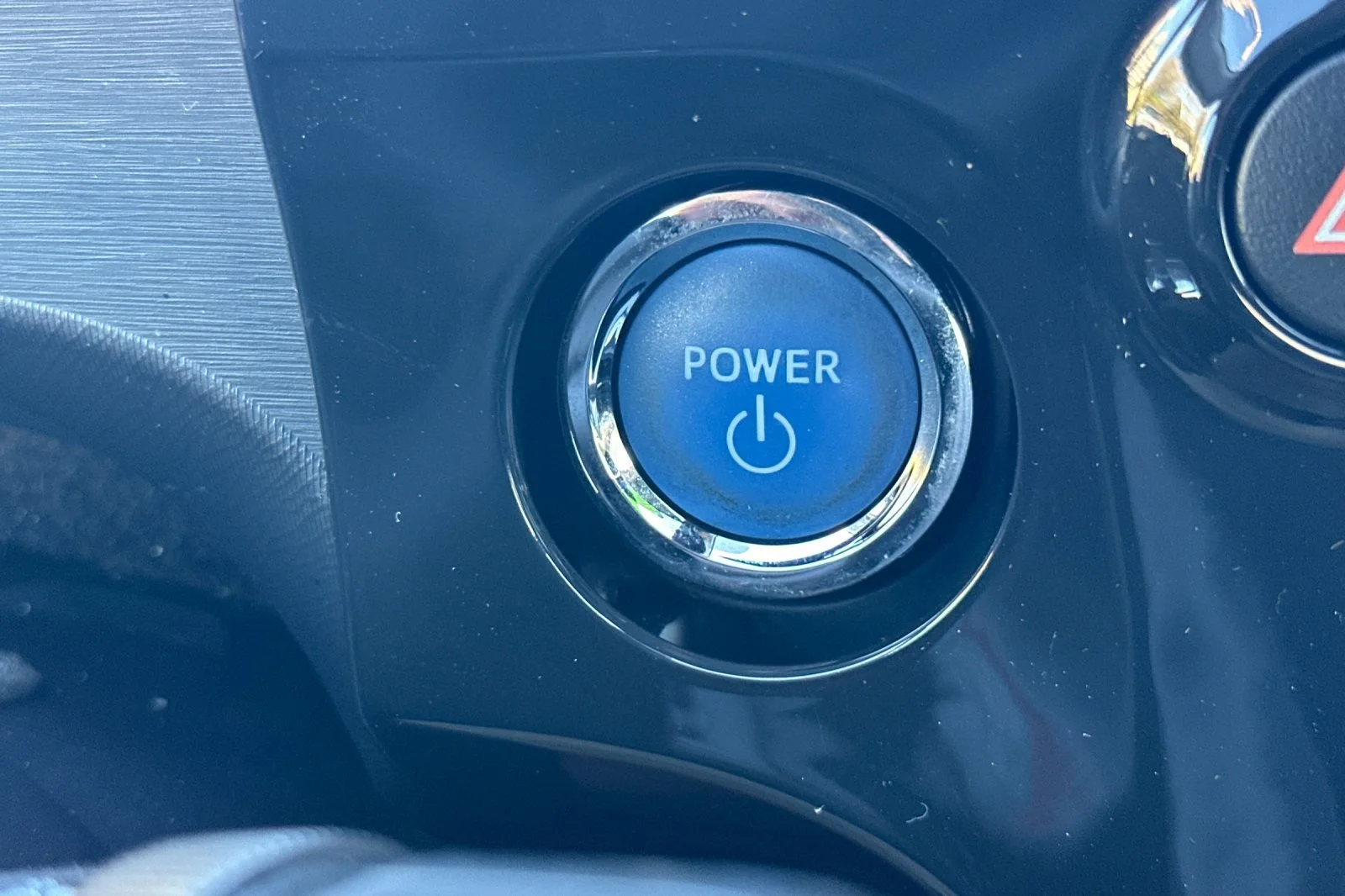 Used 2019 Gray Toyota LE image 27