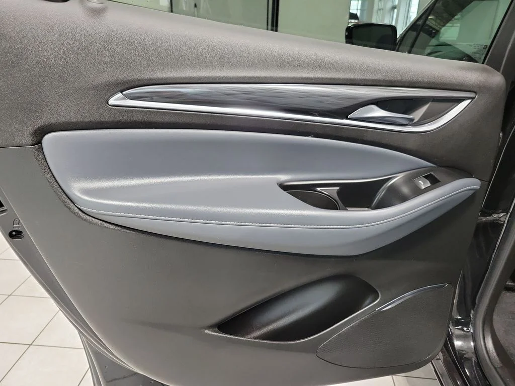 Used 2023 Black Buick Essence image 30