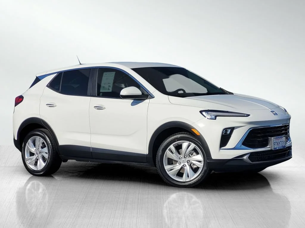 2024 Buick Encore GX Preferred's photo