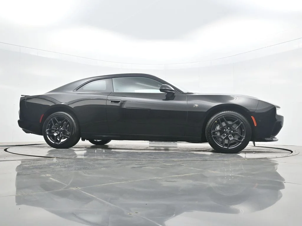 New 2026 Diamond Black Crystal Pearlcoat Dodge Scat Pack image 34