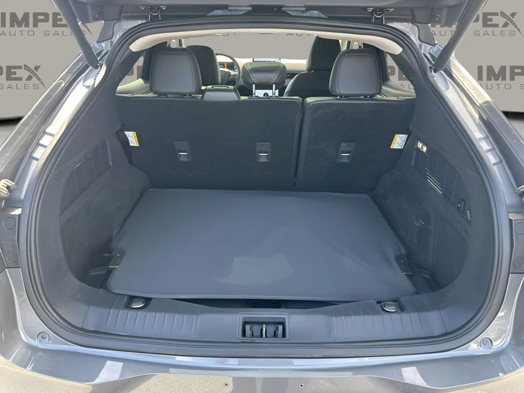 Used 2023 Gray Ford Premium image 27