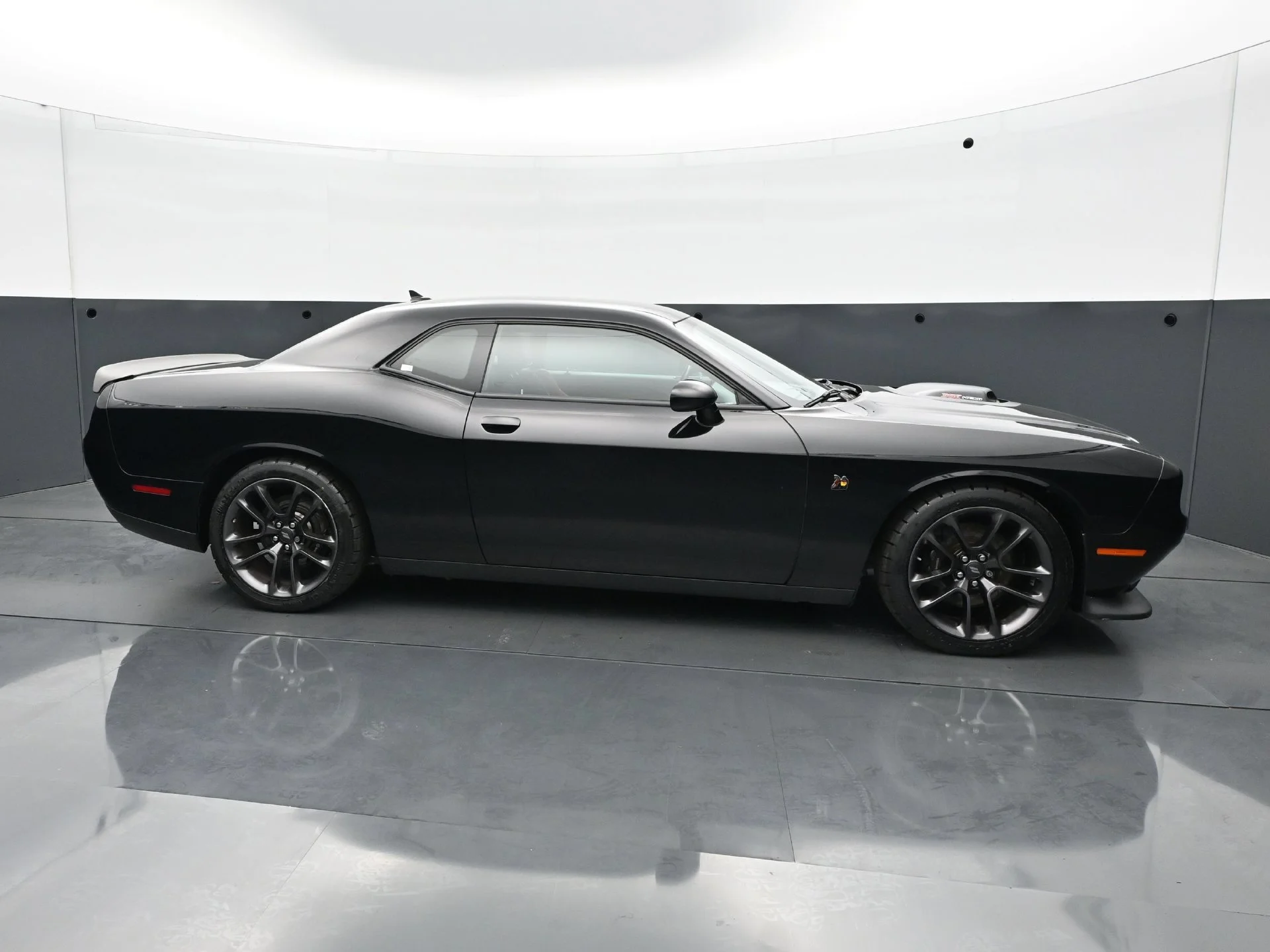 Used 2021 Pitch Black Clearcoat Dodge R/T Scat Pack image 10