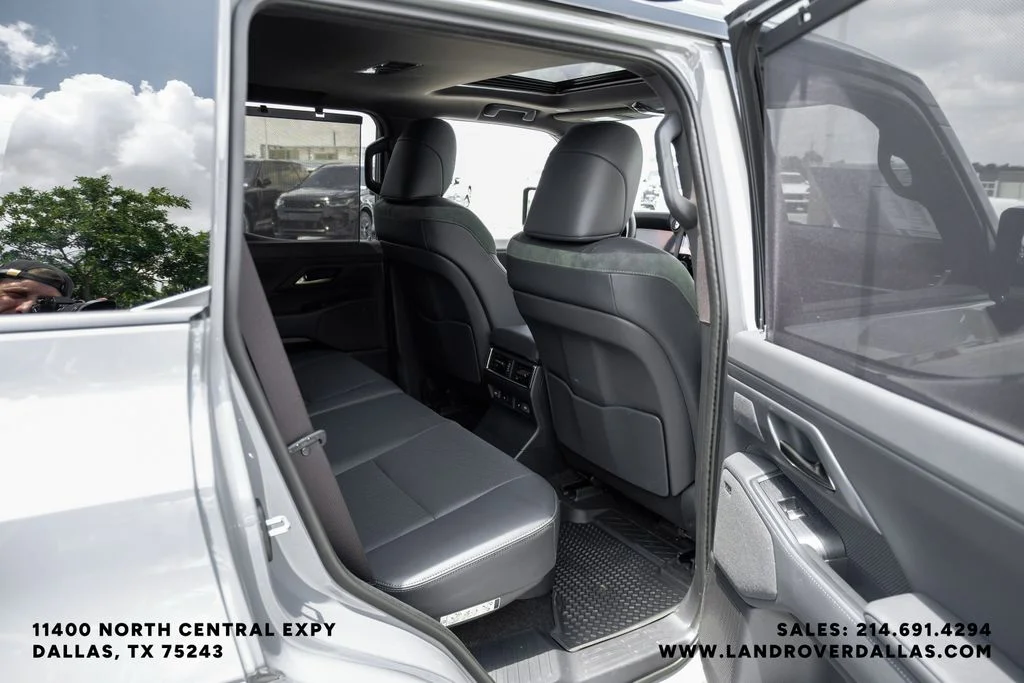 Used 2026 Incognito/Black Roof Lexus 550 Overtrail+ image 40