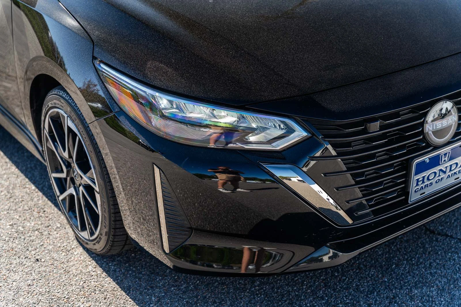 Used 2025 Black Nissan SR image 10