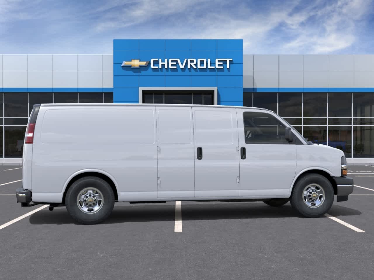 New 2026 Summit White Chevrolet WT image 5