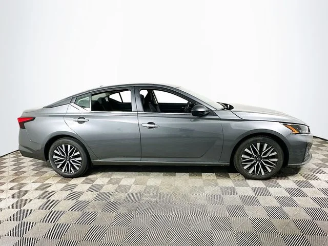 Certified Used 2024 Gray Nissan 2.5 SV image 2