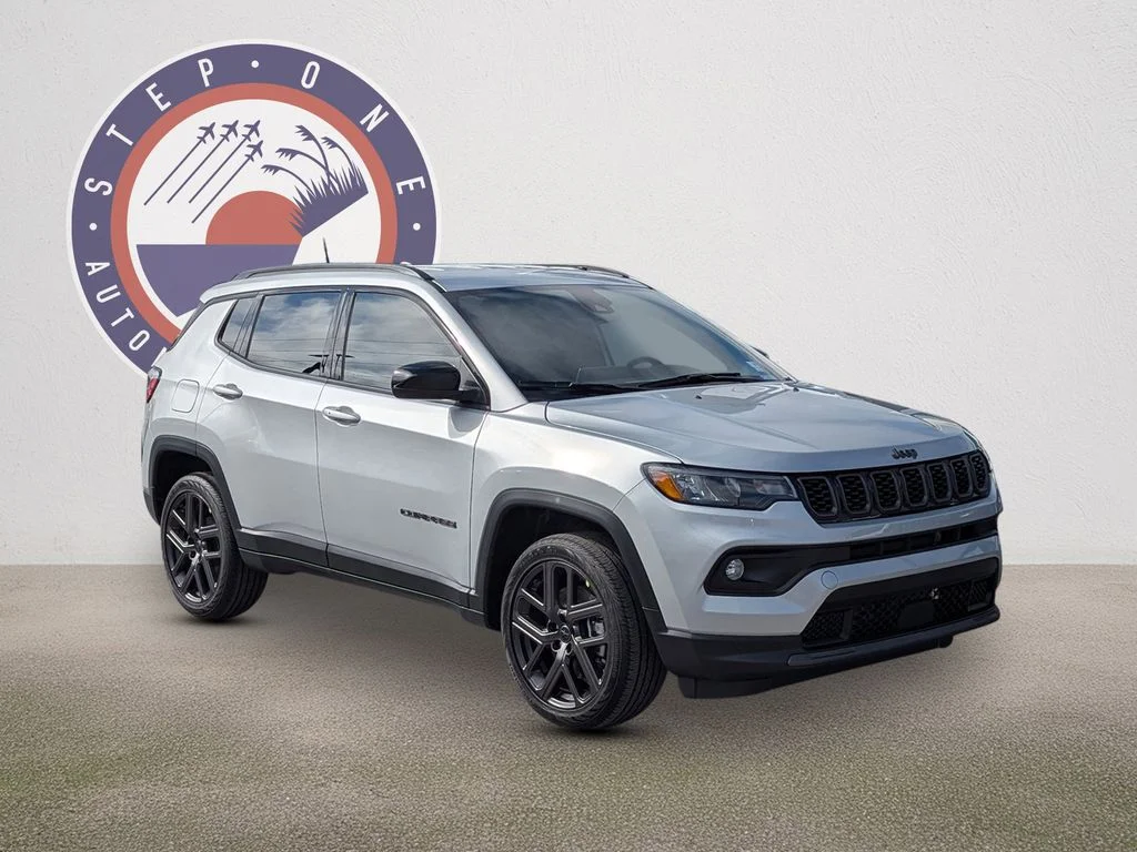 New 2026 Silver Zynith Metallic Clear-Coat Exterior Paint Jeep Latitude image 2