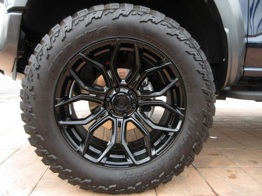 Used 2023 Antimatter Blue Metallic Ford Raptor image 8