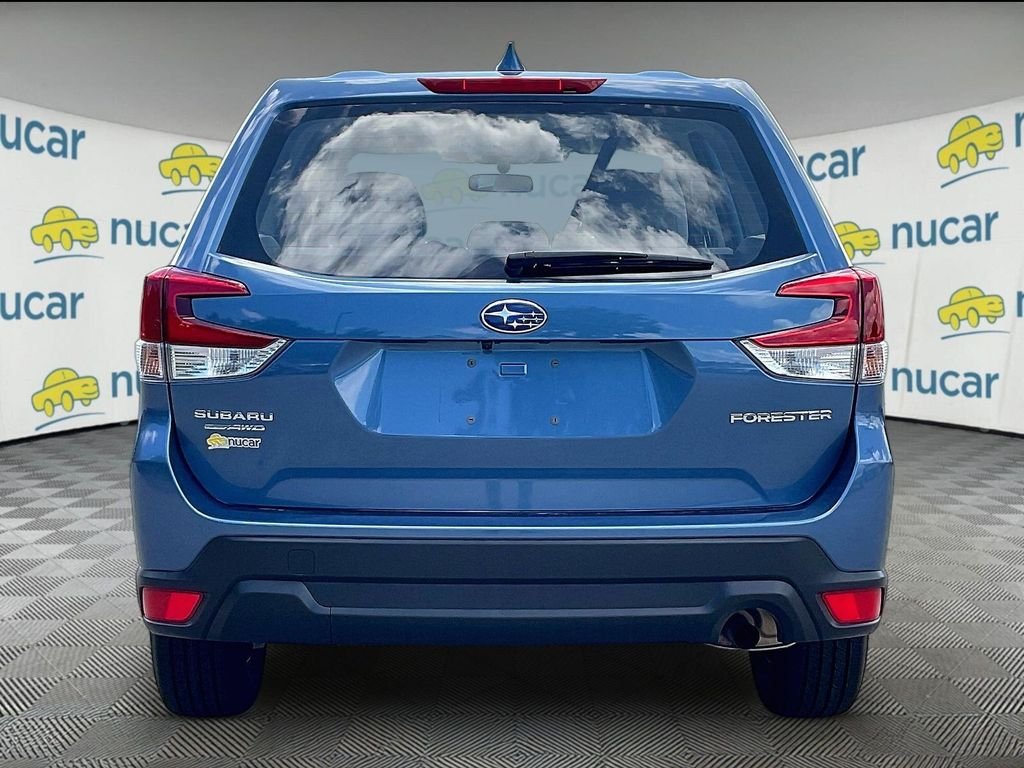 Used 2022 Horizon Blue Pearl Subaru Base image 5