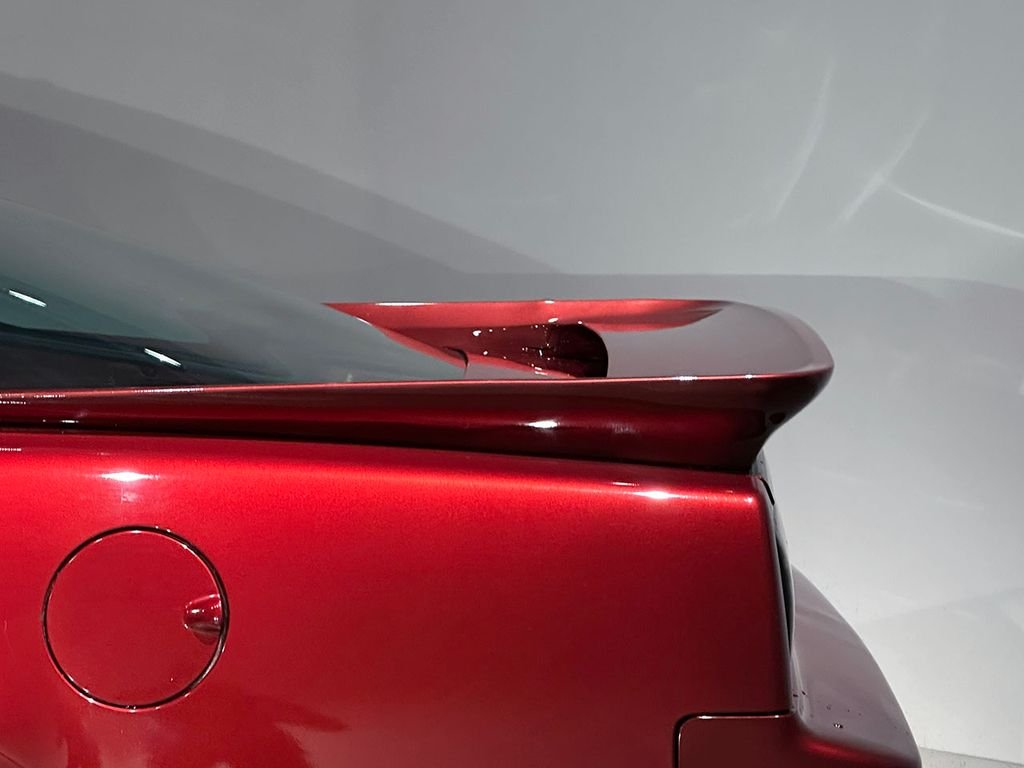 Used 1987 Red Pontiac  image 9