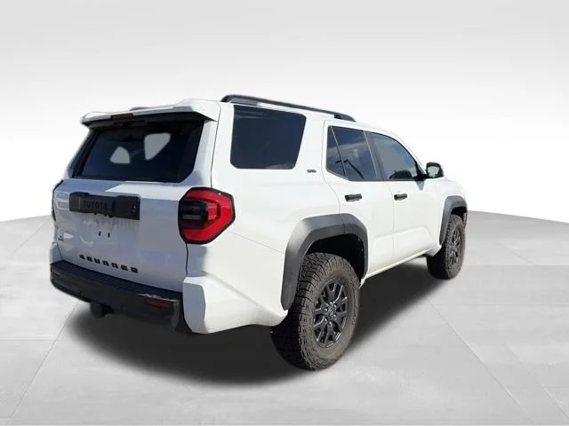 Used 2025 White Toyota SR5 image 9