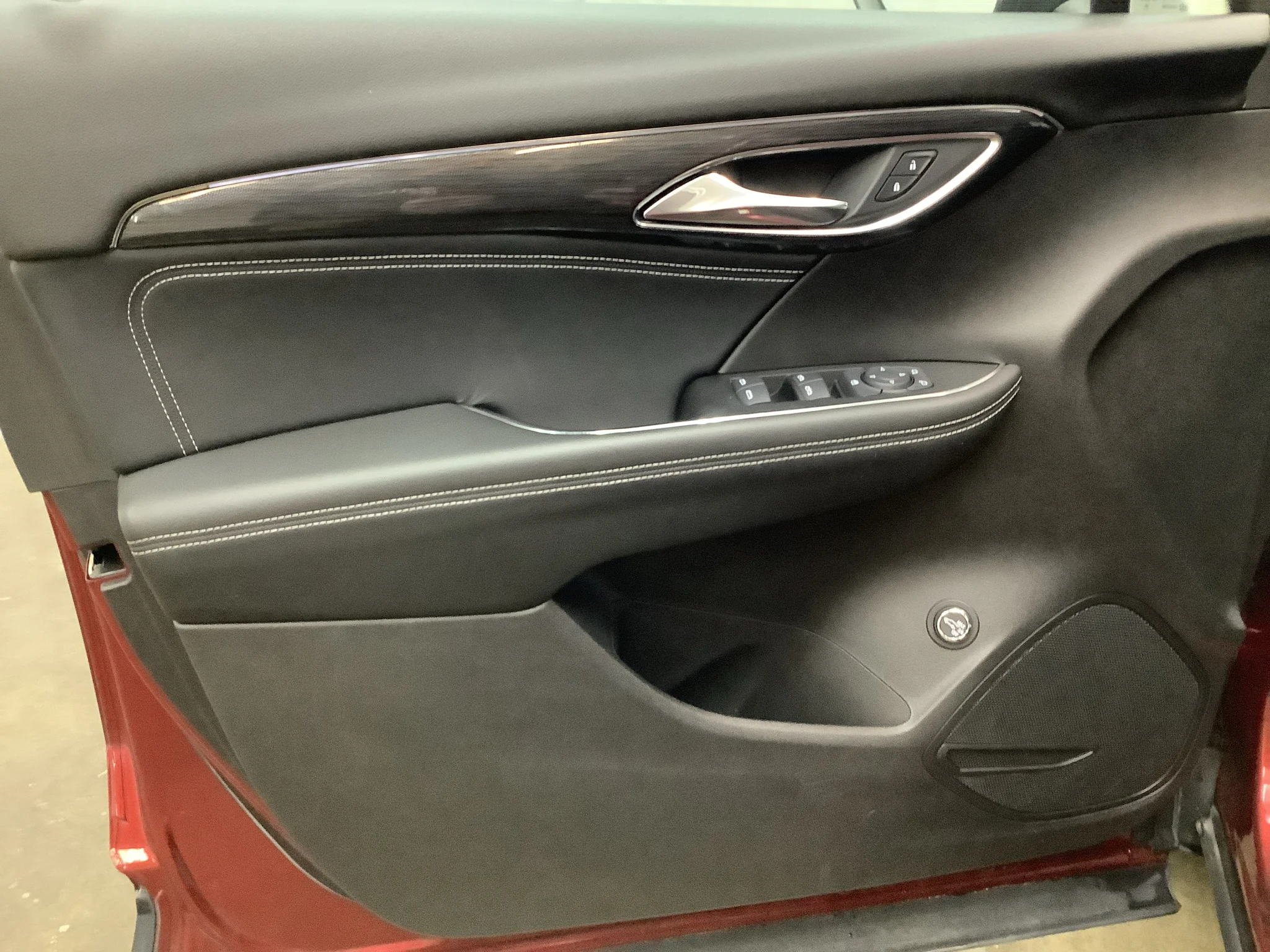 Used 2022 Cinnabar Metallic Buick Preferred image 12