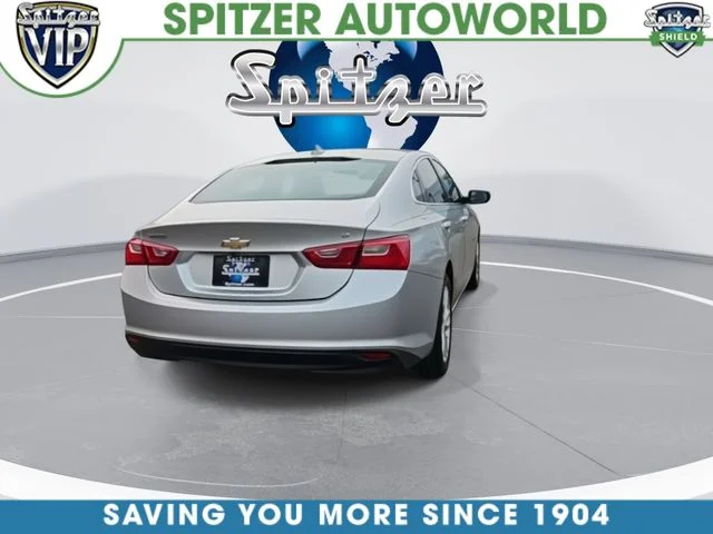 Used 2017 Silver Chevrolet LT image 7