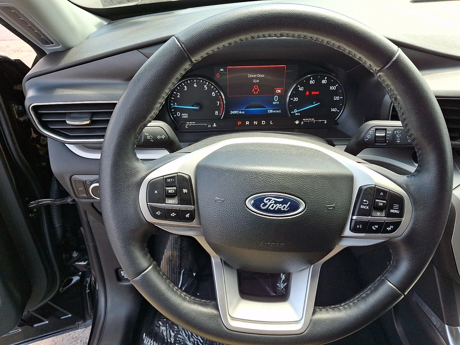 Used 2023 Black Metallic Ford XLT image 18