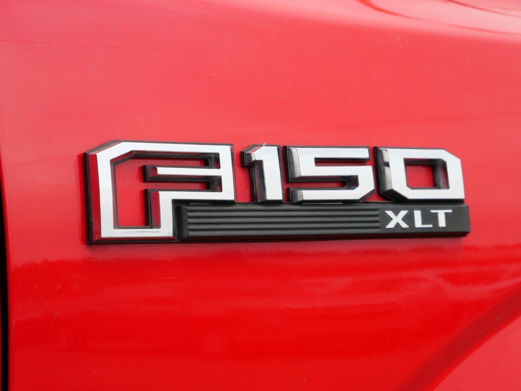 Used 2018 Red Ford XLT image 10