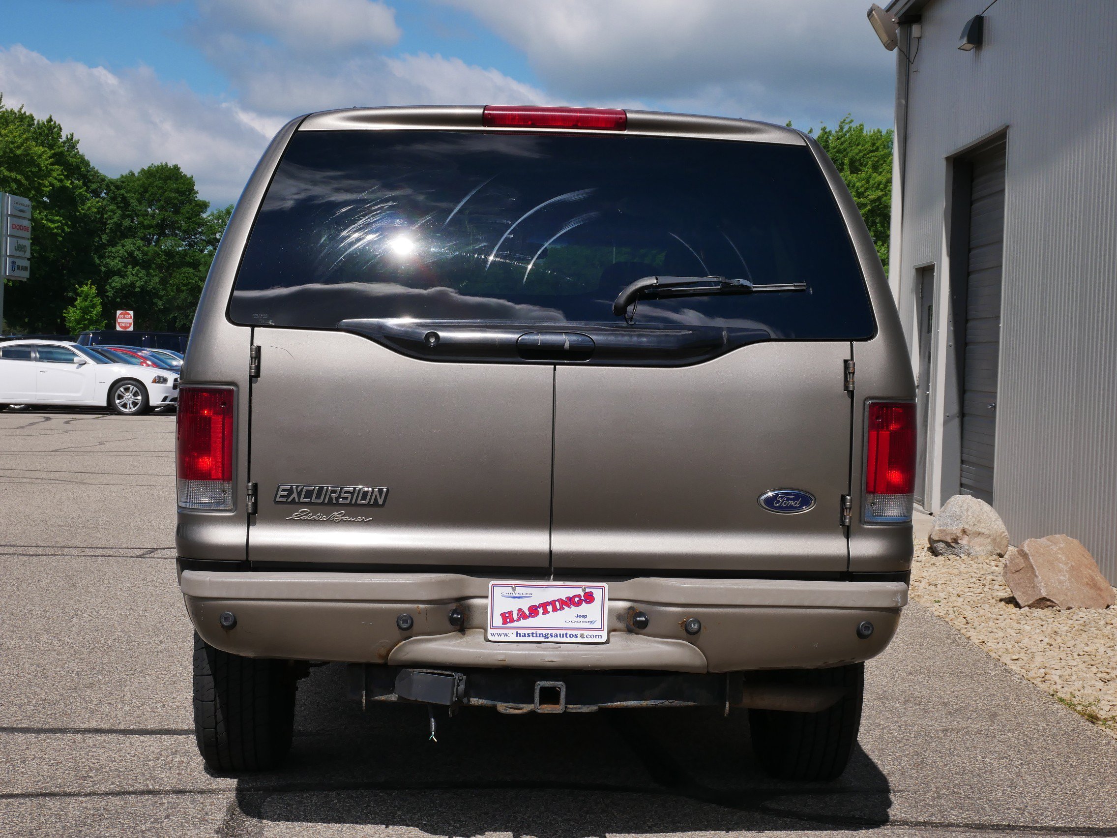 Used 2003 Green Ford Eddie Bauer image 4