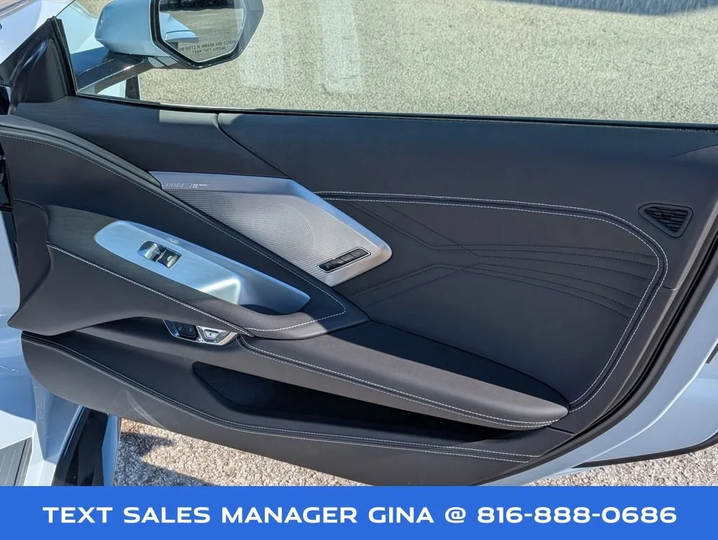 2024 Chevrolet Corvette 3LZ - Photo 37