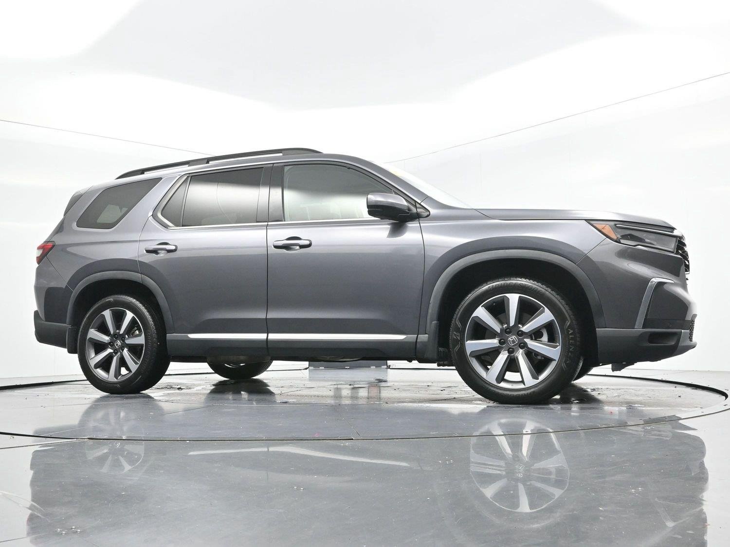 Used 2024 Gray Honda Touring image 49